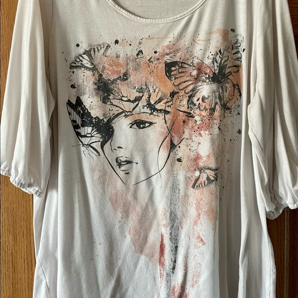 Avenue Ivory Woman & Butterflies Graphic Tunic 2X